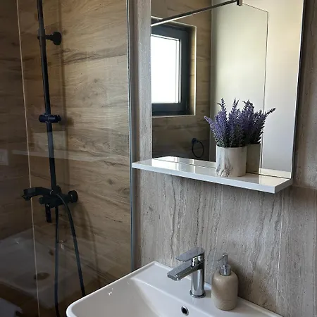 Pervan Large Apartment Capljina