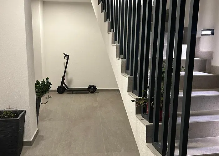 Pervan Large Daire *